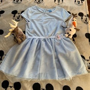 NWT Disney Frozen Elsa dress 8/10